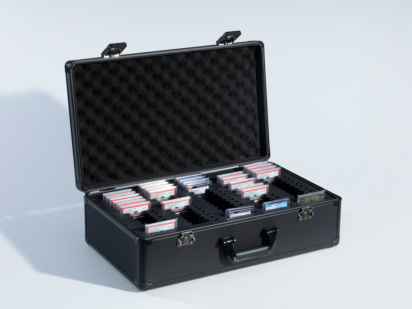 TCGfanshop "Black on Black" Collector's storage case (Groot)