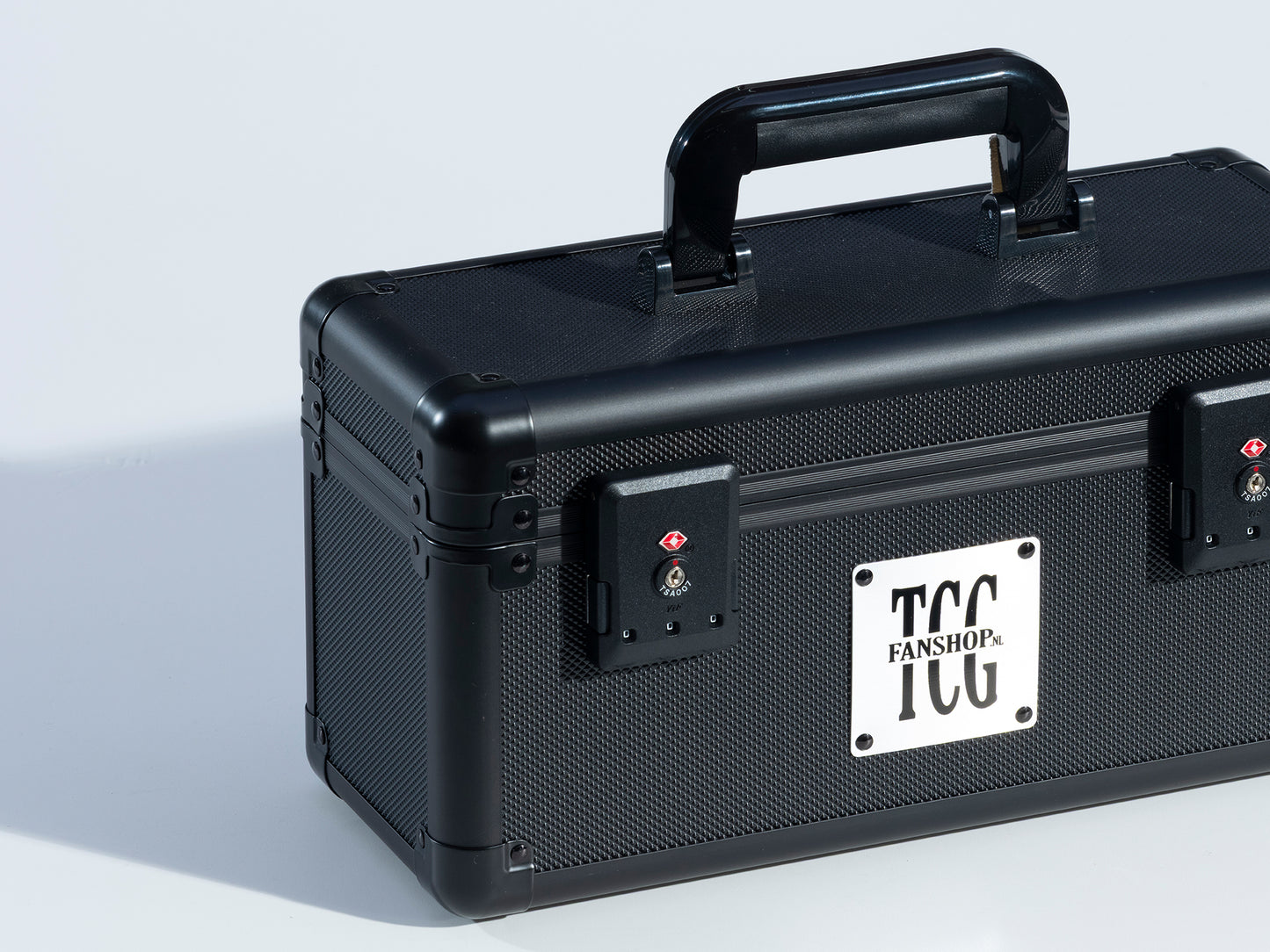 TCGfanshop "Black on Black" Collector's storage case (Klein)