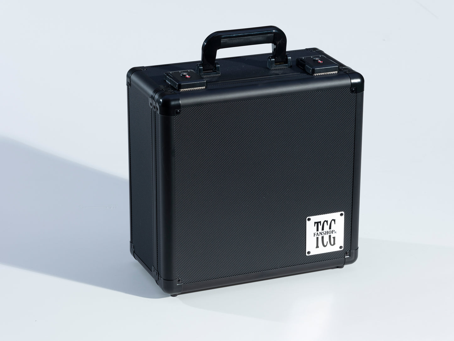TCGfanshop "Black on Black" Collector's storage case (Middel)